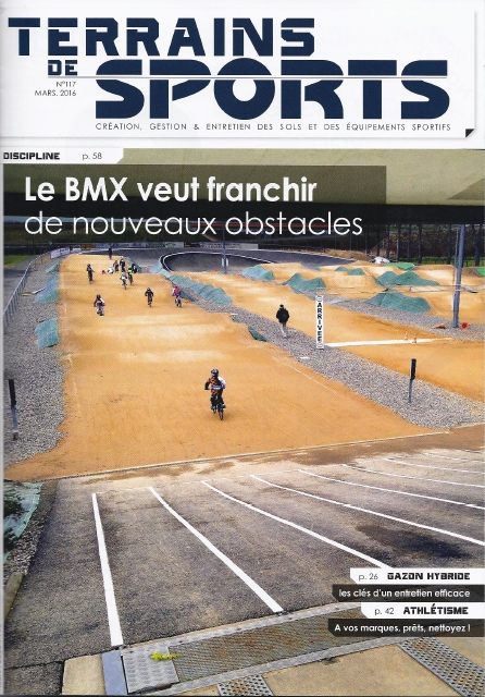 2016 03 terrains de sports